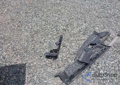 2002 Chevrolet Avalanche 1500 from USA, damaged, VIN 3GNEK13T72G107144